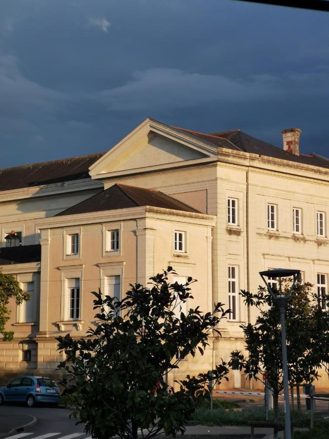 La Canopée Cholet Exterior foto